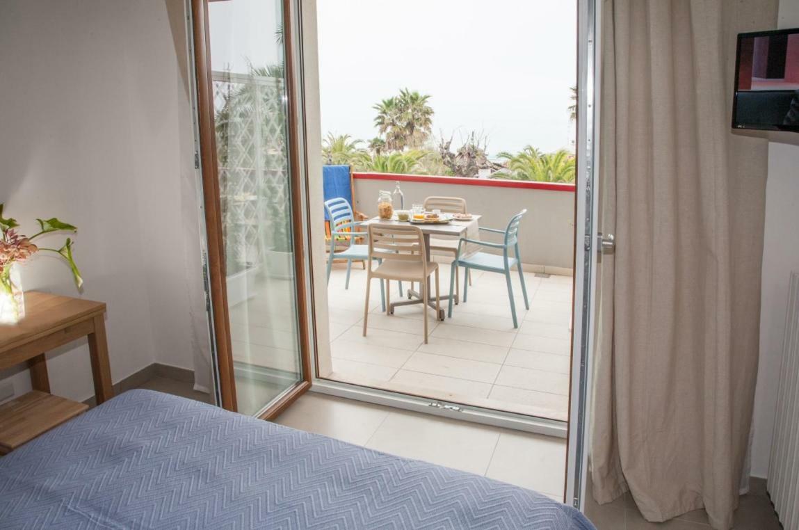 Sulmare Alba Adriatica Bed and Breakfast Exteriör bild