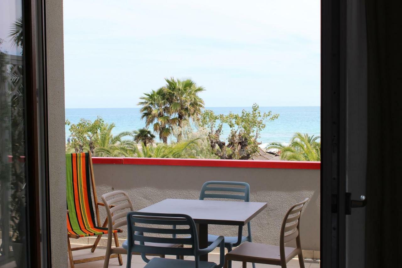 Sulmare Alba Adriatica Bed and Breakfast Exteriör bild